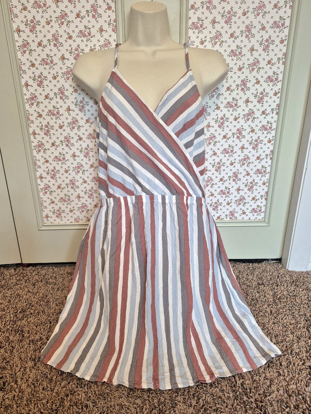 Market & Spruce Striped Midi Dress in Rust, Light Blue & White Size M